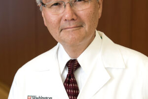 Dr. Wayne Yokoyama received an endowed gift from Dr. Andrew Chee-Yuen Chan, MD, PhD, and Dr. Mary Finnorn Chan, MD to support the Division of Physician-Scientists